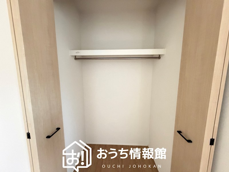 鈴鹿市長太新町　第1期　1号地 内観写真（収納）
