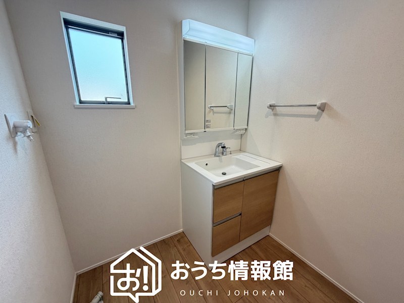鈴鹿市長太新町　第1期　3号地 内観写真（洗面台・洗面所）