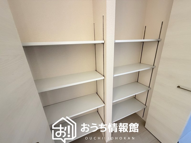 犬山市上野兼若　3号地 内観写真（収納）
