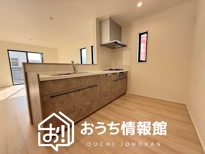 一宮市西五城　C号地　 内観写真（キッチン）