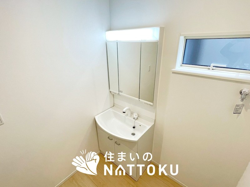 姫路市野里堀留町　第1期　2号地  内観写真（洗面台・洗面所）