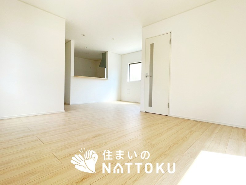姫路市野里堀留町　第1期　5号地  内観写真（リビング）