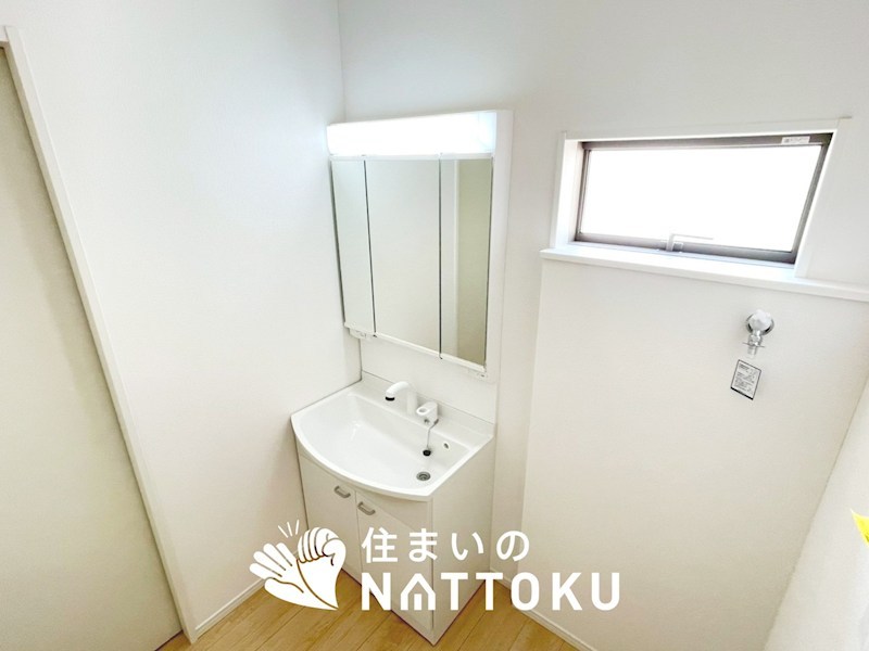 姫路市野里堀留町　第1期　5号地  内観写真（洗面台・洗面所）