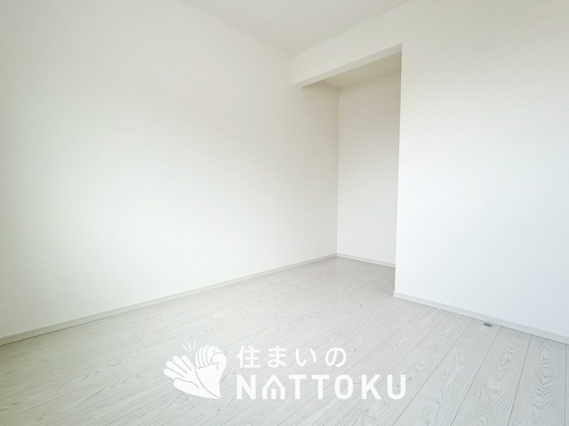 姫路市網干区垣内西町　第1期　1号地 内観写真（収納）