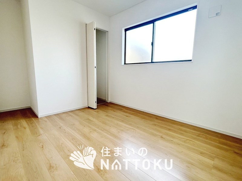 姫路市網干区垣内西町　第1期　2号地 内観写真（リビング以外の居室）