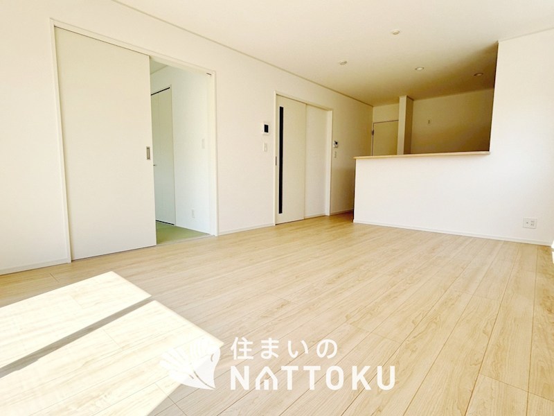 赤穂市北野中　第4期　1号地  内観写真（リビング）