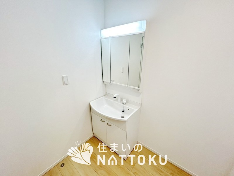 赤穂市北野中　第4期　1号地  内観写真（洗面台・洗面所）