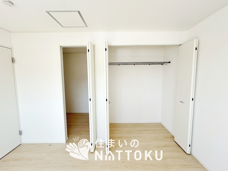赤穂市北野中　第4期　1号地  内観写真（収納）