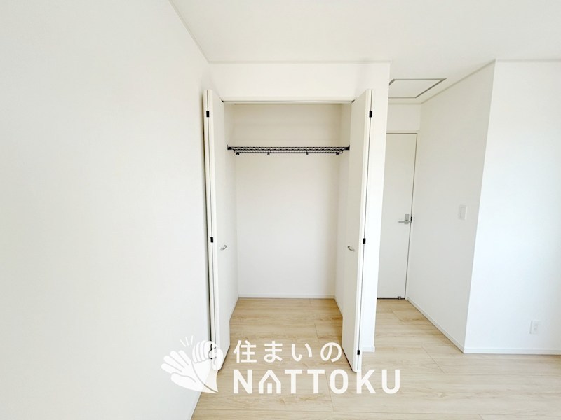 赤穂市北野中　第4期　2号地   内観写真（収納）