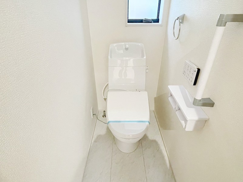 赤穂市片浜町　第3期　1号地  内観写真（トイレ）