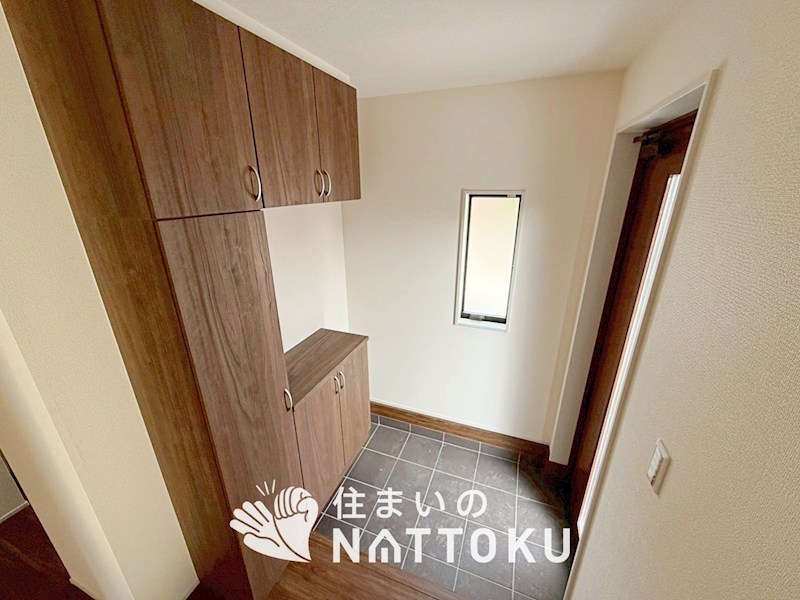 三木市別所町朝日ケ丘　1号地  現地写真（玄関）