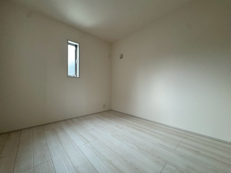 南丹市園部町本町 内観写真（リビング以外の居室）