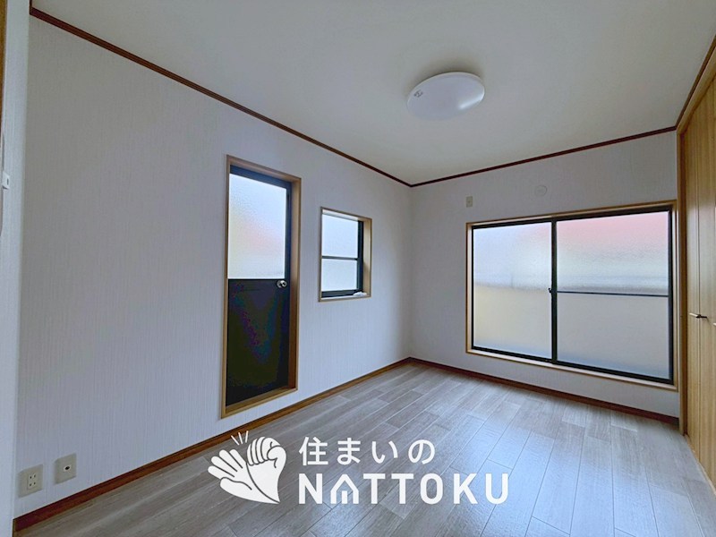 枚方市池之宮 内観写真（リビング以外の居室）