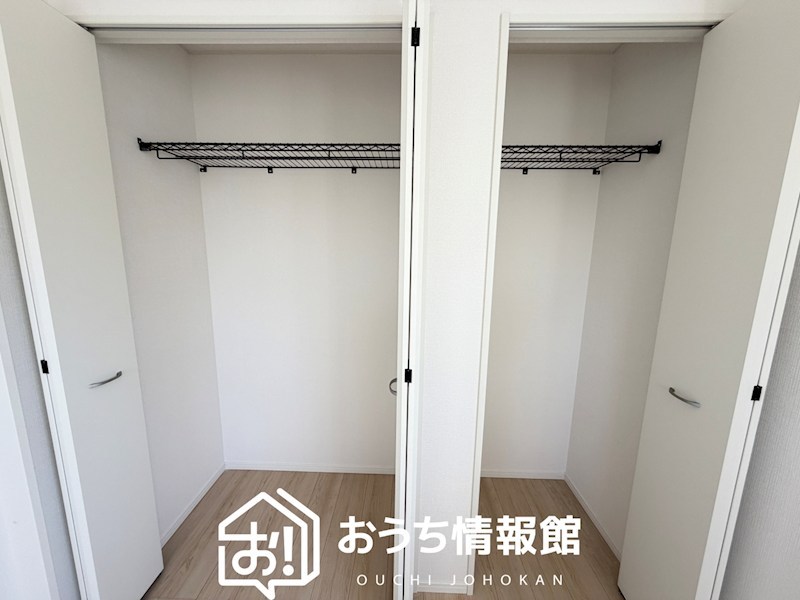 美濃加茂市加茂野町稲辺　第2期　2号地  内観写真（収納）
