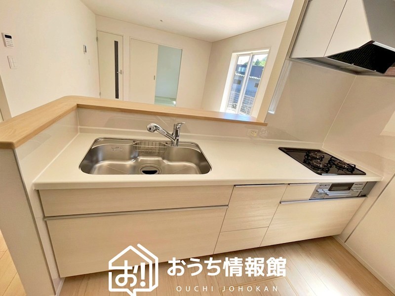 可児市塩　第4期　3号地  内観写真（キッチン）
