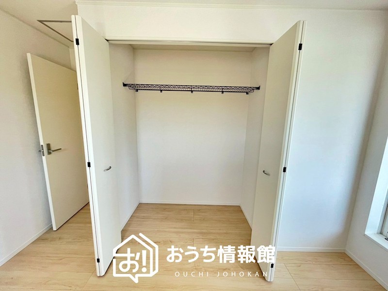 可児市塩　第4期　3号地  内観写真（収納）