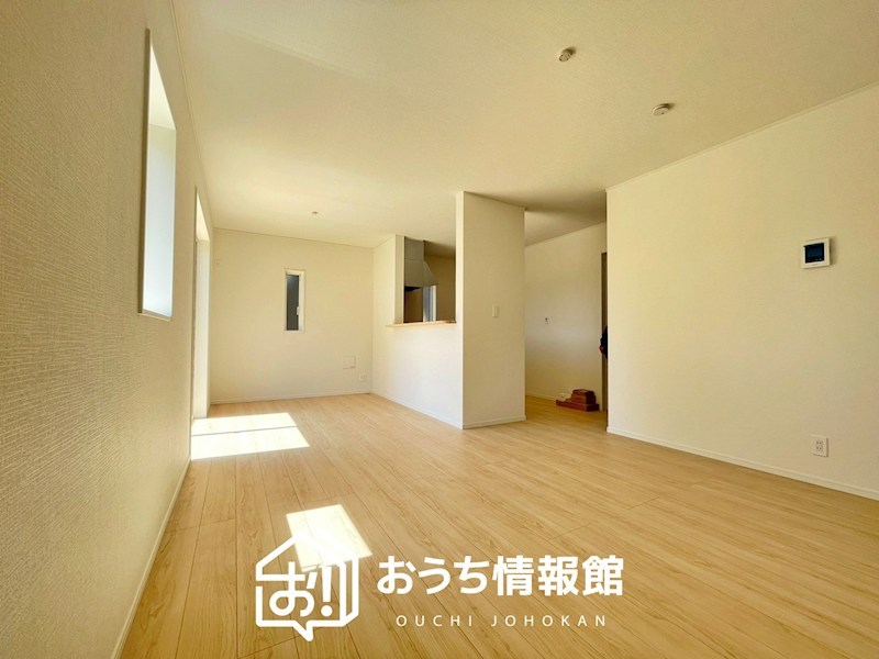 可児市塩　第4期　2号地 内観写真（リビング）
