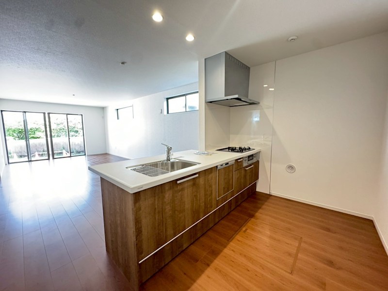京都市山科区小山西御所町　第1期　3号地 同仕様写真（キッチン）
