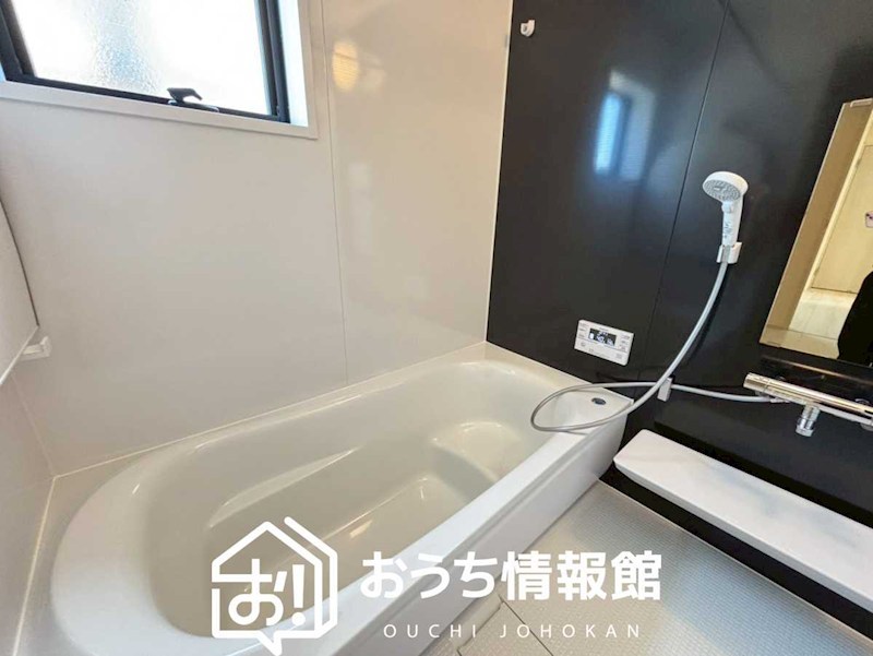 長浜市平方町　第8期　 内観写真（浴室）