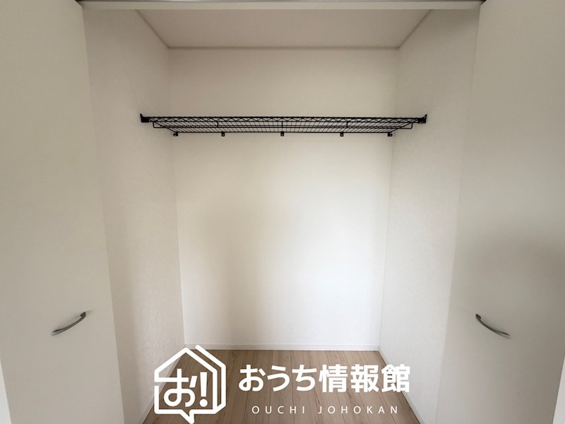 岐阜市菅生　第5期　2号地 内観写真（収納）
