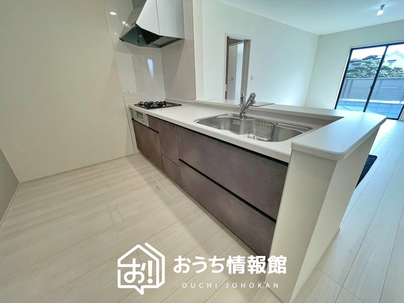 本巣市下真桑　第2期　2号地  内観写真（キッチン）
