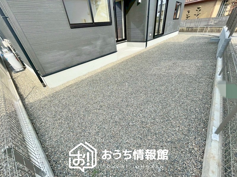 本巣市下真桑　第2期　2号地  現地写真（庭）