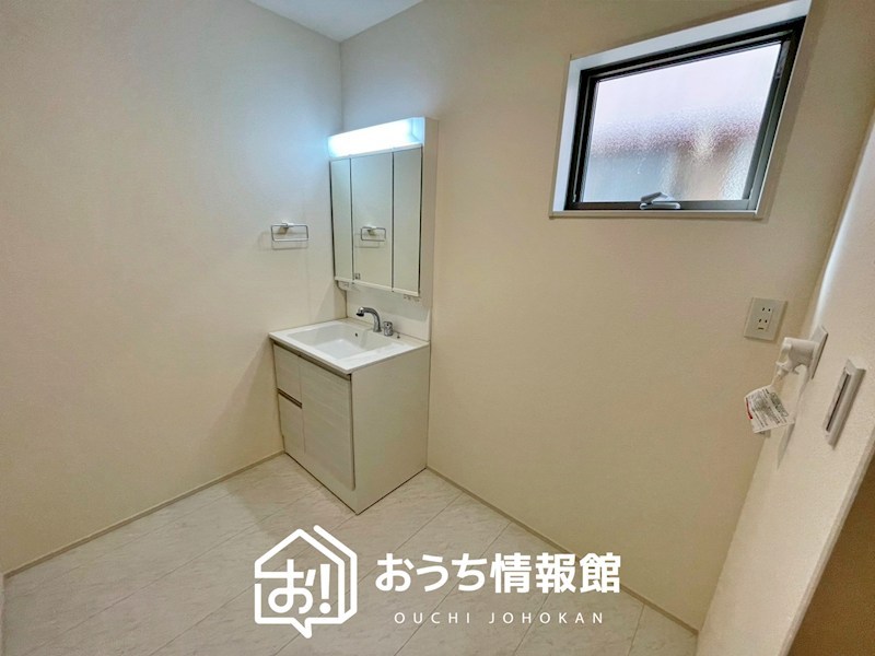 本巣市下真桑　第2期　3号地  内観写真（洗面台・洗面所）