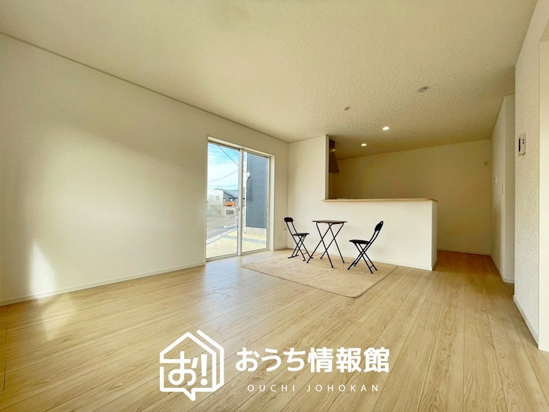 各務原市那加土山町　第5期　 内観写真（リビング）