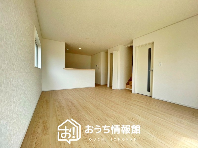各務原市鵜沼西町　第1期　3号地  内観写真（リビング）