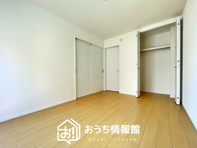 各務原市鵜沼東町　C号地  内観写真（リビング以外の居室）