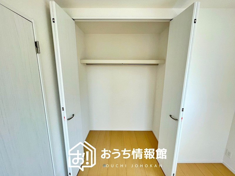 各務原市鵜沼東町　C号地  内観写真（収納）