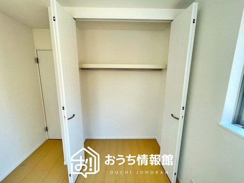 各務原市鵜沼東町　C号地  内観写真（収納）