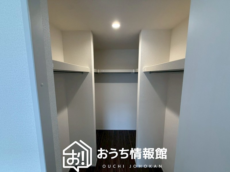 四日市市楠町北五味塚　第10期　1号地 内観写真（収納）