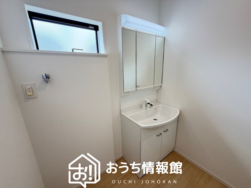 鈴鹿市桜島町　第4期　1号地 内観写真（洗面台・洗面所）