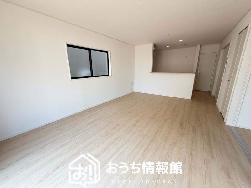 鈴鹿市桜島町　第4期　6号地 内観写真（リビング）
