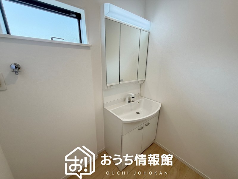 鈴鹿市桜島町　第4期　6号地 内観写真（洗面台・洗面所）