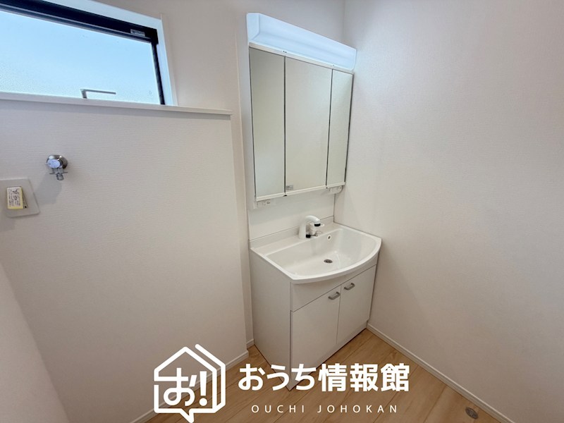 鈴鹿市桜島町　第4期　7号地  内観写真（洗面台・洗面所）