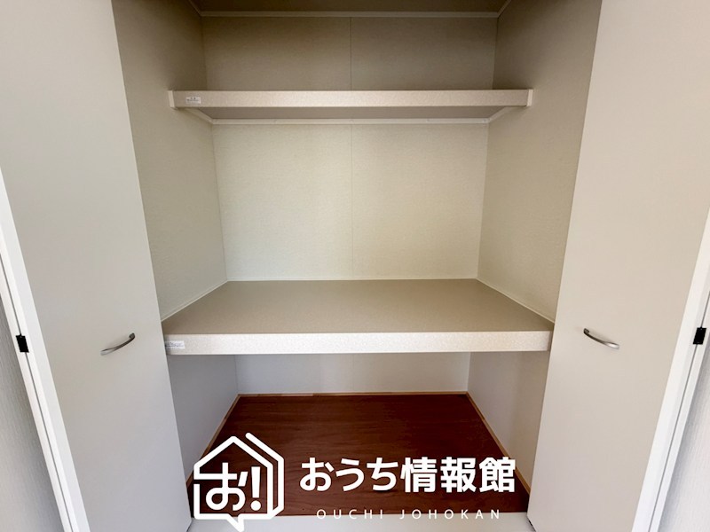鈴鹿市桜島町　第4期　7号地  内観写真（収納）