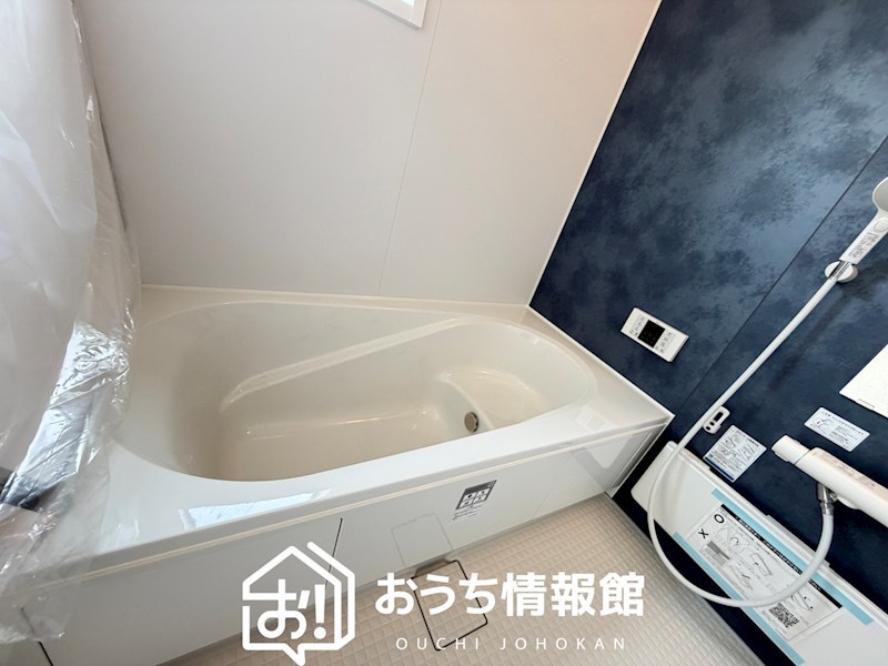 亀山市羽若町　3号地  内観写真（浴室）
