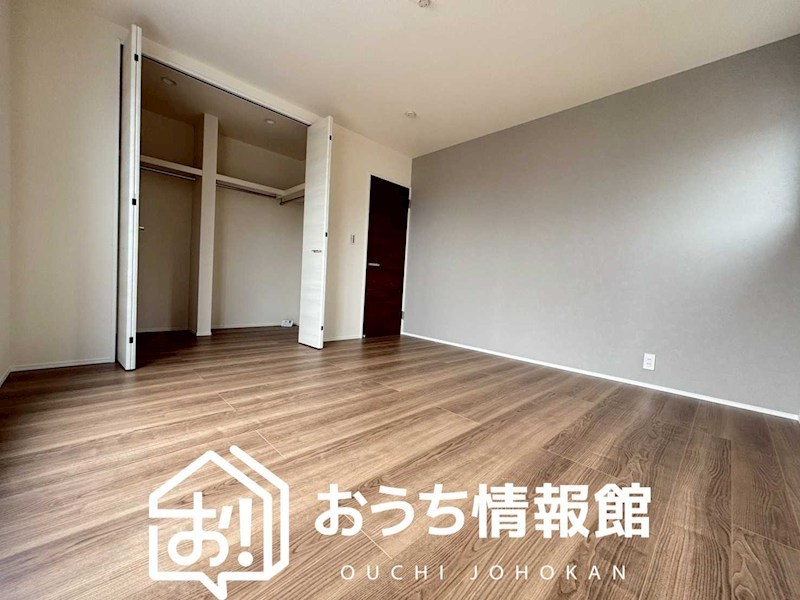 江南市大間町新町　 内観写真（リビング以外の居室）