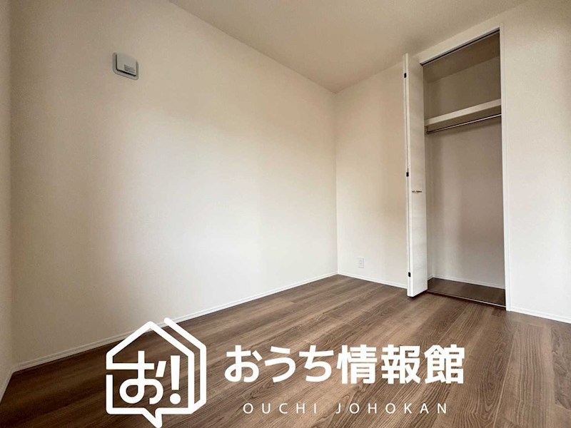 江南市大間町新町　 内観写真（リビング以外の居室）