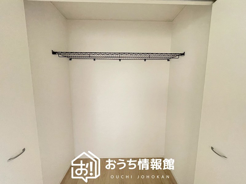 犬山市五郎丸柿崎　　第2期　 内観写真（収納）