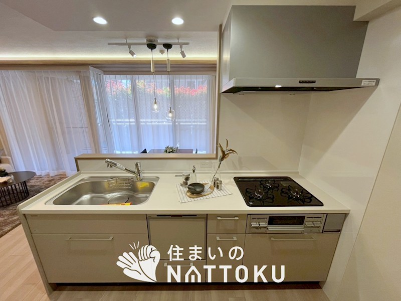 サンメゾン枚方朝日丘　かえで館 内観写真（キッチン）