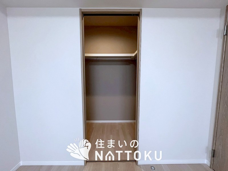 サンメゾン枚方朝日丘　かえで館 内観写真（収納）