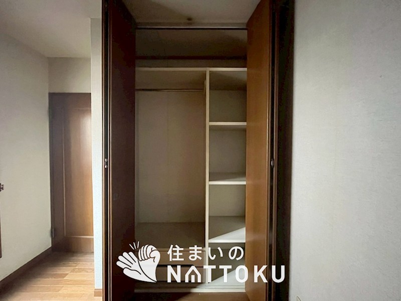 枚方市東香里元町 内観写真（収納）