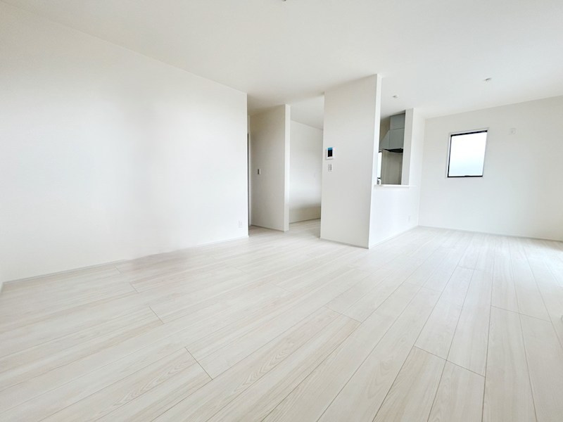 姫路市広畑区則直　第3期　 同仕様写真（リビング）