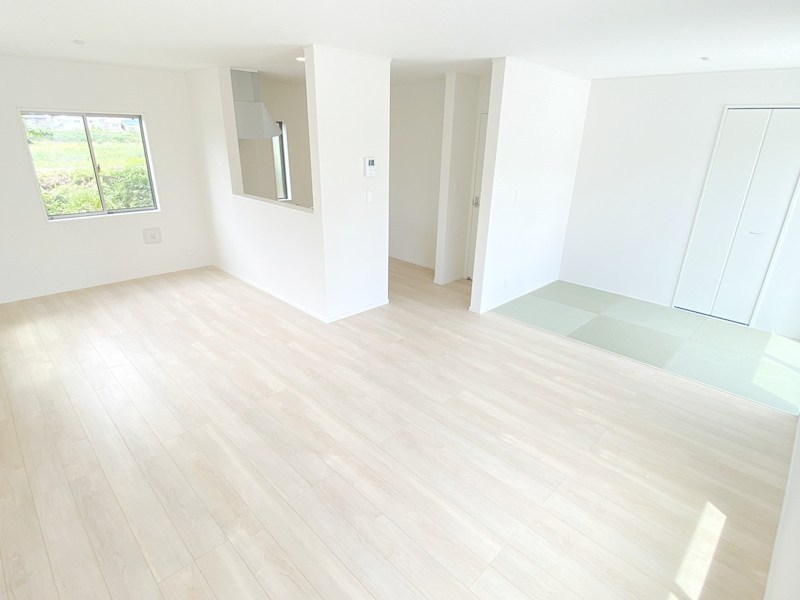 姫路市別所町小林　第6期　2号地 同仕様写真（リビング）