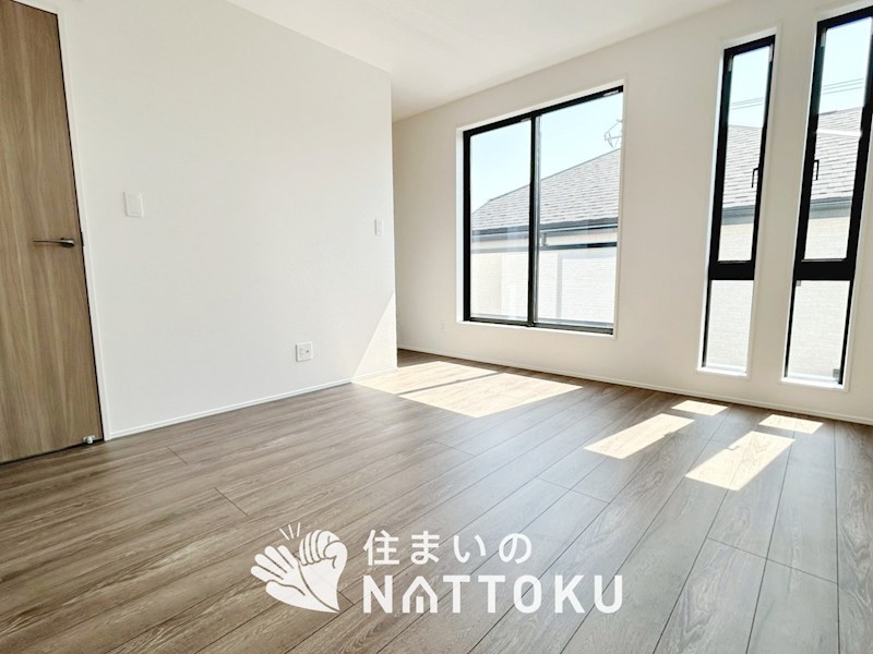 加古川市西神吉町岸　2号地 内観写真（リビング以外の居室）