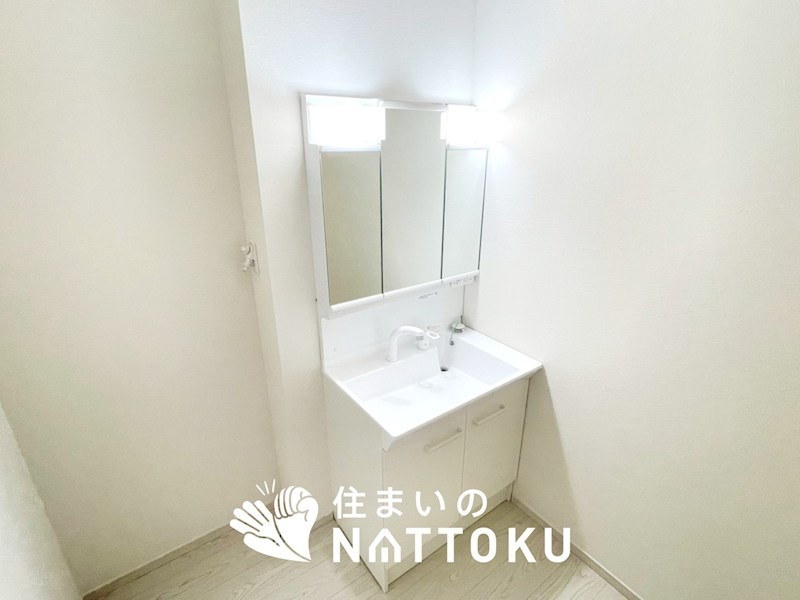 加古郡稲美町中村　第1期　2号地  内観写真（洗面台・洗面所）