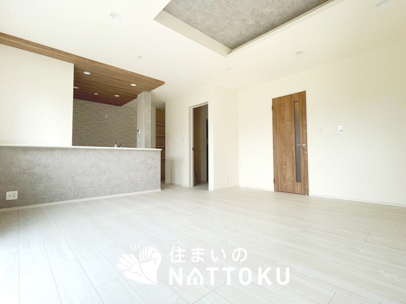 加古郡播磨町大中 内観写真（リビング）